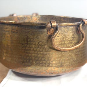 Hammered Copper Stock Pot Cauldron Bucket