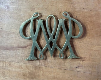 Vintage Virginia Brass Trivet ~ Williamsburg William & Mary