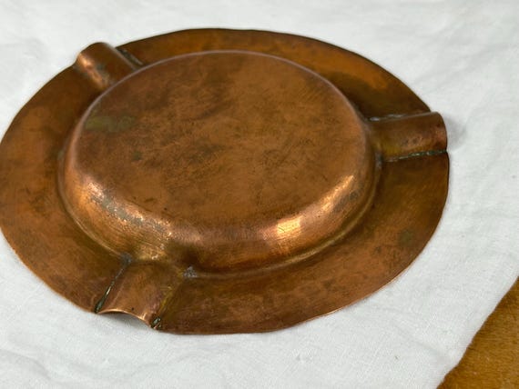 Roycroft Hammered Copper Ashtray ~ Arts and Crafts Era 1906-1910