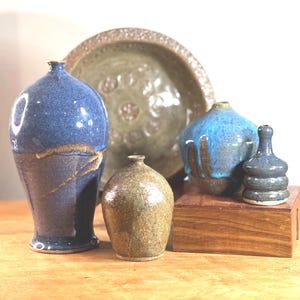 Vintage Studio Pottery Bud Vase Bowl ~ texture drip glaze ~ Signed