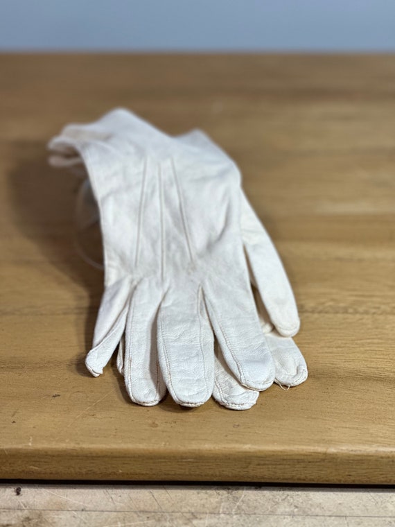 Vintage New Cream Doeskin Washable Leather Gloves 