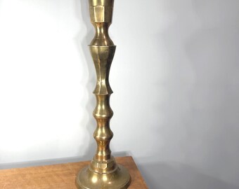 Castiçal de latão antigo com balaústre ~ ENORME 53 cm
