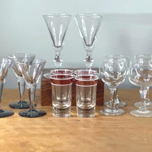 ヴィンテージのアペリティフショットコーディアルシェリーグラス〜13個セット〜ミスマッチウェディングパーティー