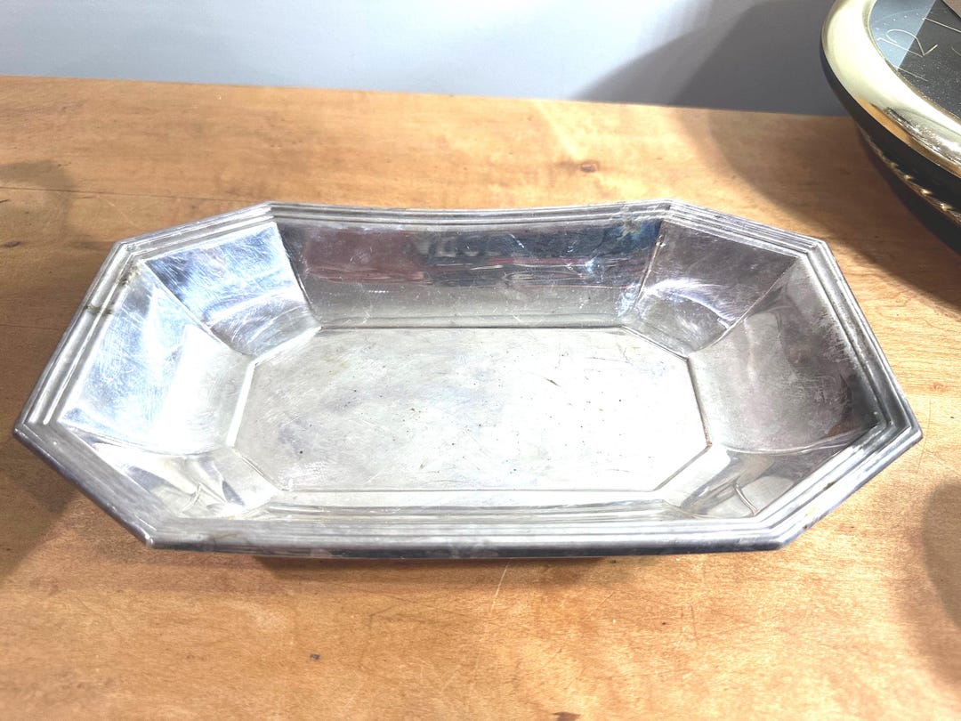 Vintage Wallace Silversmiths Silver Plate Sheffield Bread Tray