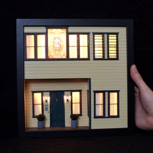 Pre-Order, Inspired by Scream Movie, Framed Diorama, Spooky Wall Art, Shadow Box Miniature House, Horror Movie Collectible, Horror Fan Gift