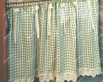 グリーンギンガムチェックのキッチンカーテン、ロッドポケット付きラスティックカフェカーテン（レーストリム付き）