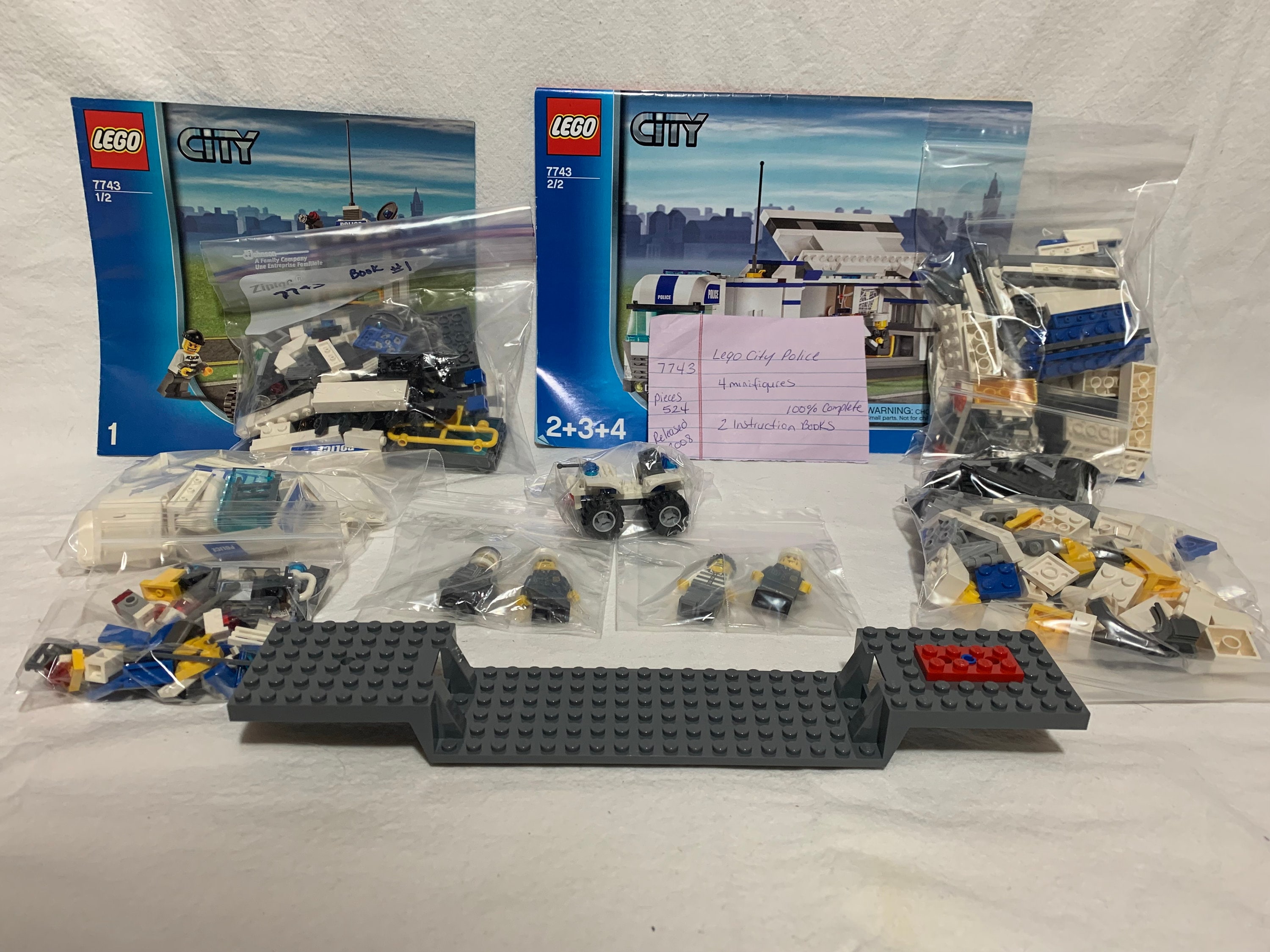 Lego City Police Truck Mobile Command Center 7743, Preowned 2008 Retired,  Complete Set 524 Pieces 4 Minifigures Instructions, NO Box - Etsy
