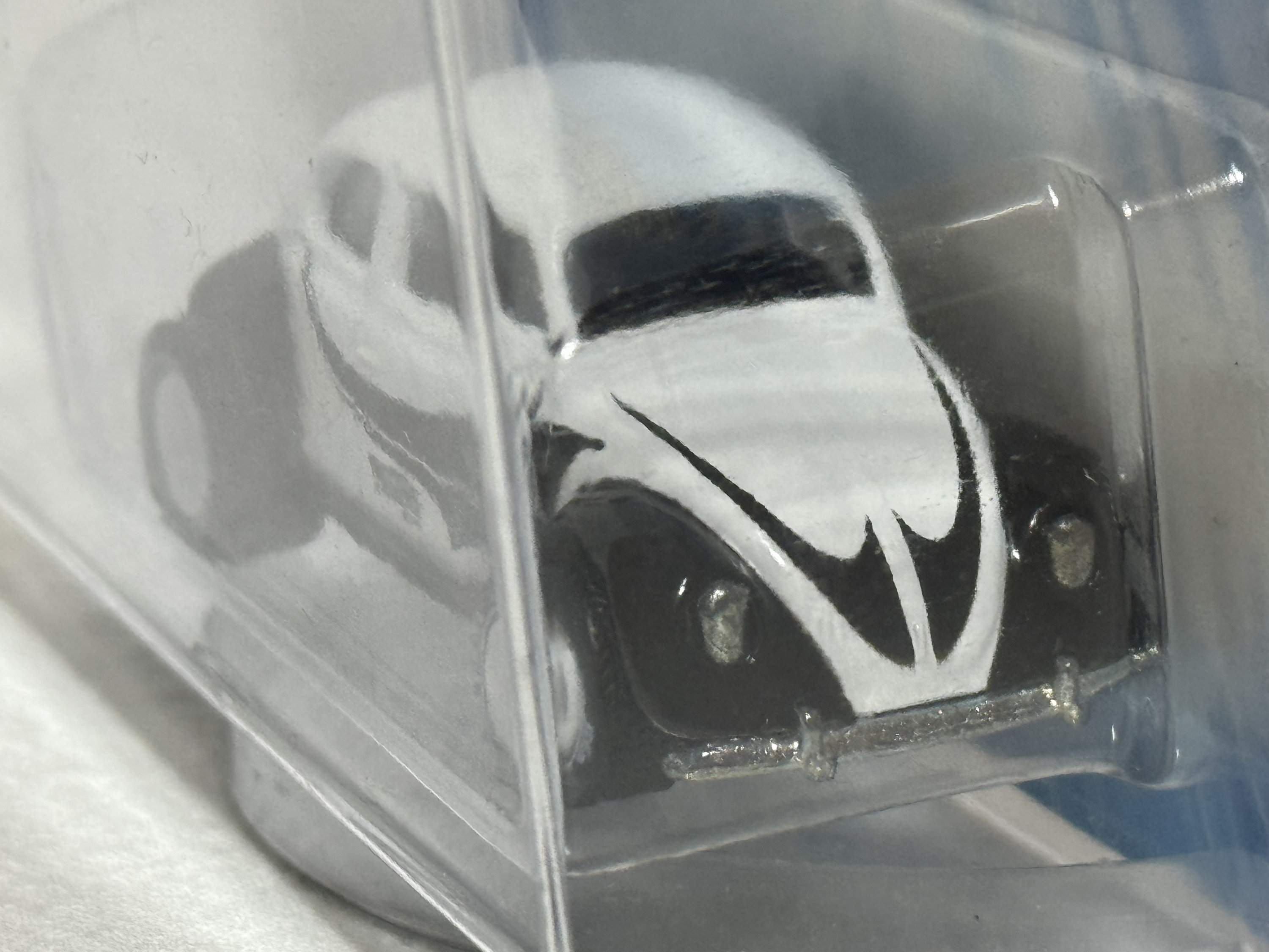Hot Wheels VW Bug #184 White Black, Mystery Car 1/4, Real