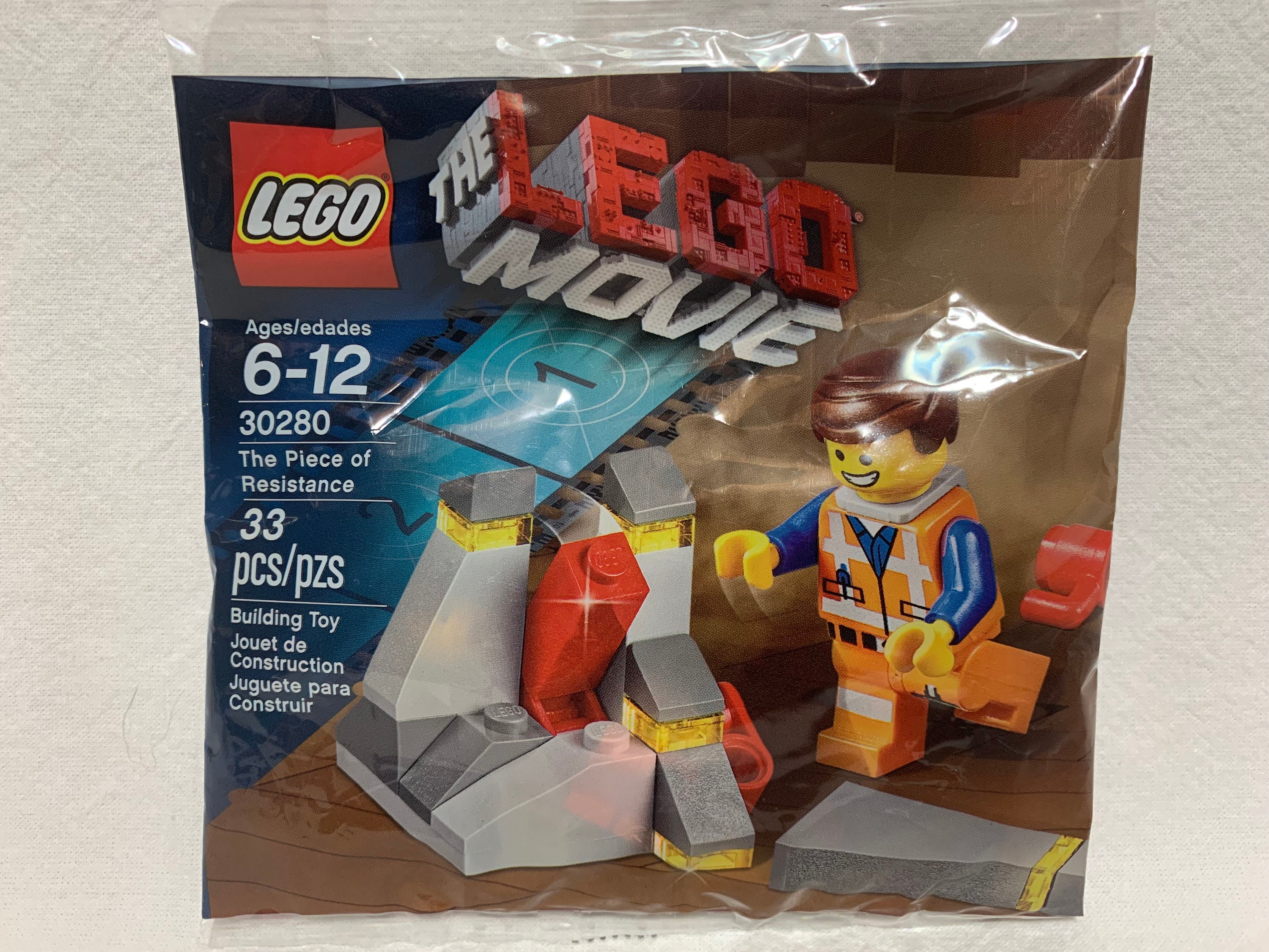 Lego Movie The Piece of Resistance 30280 2014 Polybag 33 Pieces 1 Minifigure Emmet Brand New Factory Sealed Fast Shipping