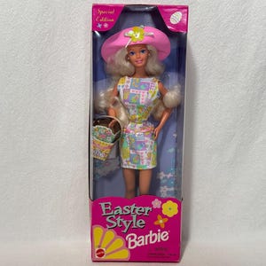 Barbie Doll Easter Style Special Edition, Long Blonde Wavy Hair Blue Eyes, Vintage 1997 Mattel 17651, NIB New in Box NRFB Factory Sealed