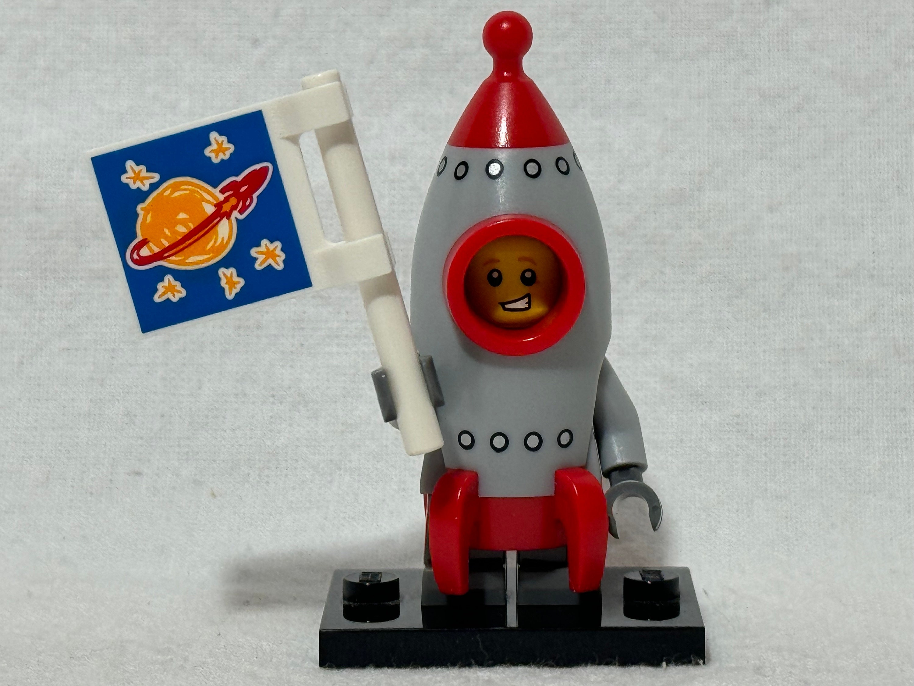 Lego Rocket Boy Minifigure CMF Series 17, Complete Foil Pack - Main Image