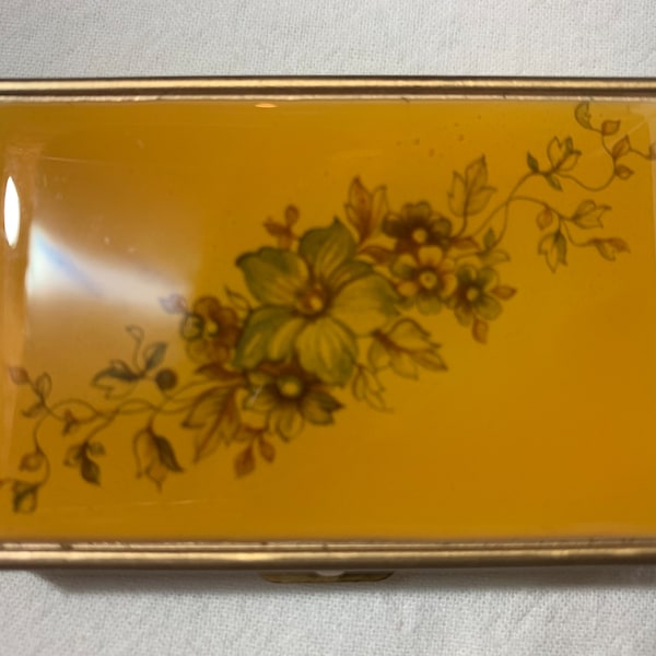 Vintage Collectible Pill Box with Floral Design Enamel Lid, 3 Small Vials Address Label and Extra Compartment Inside, Vitamin Pill Bar