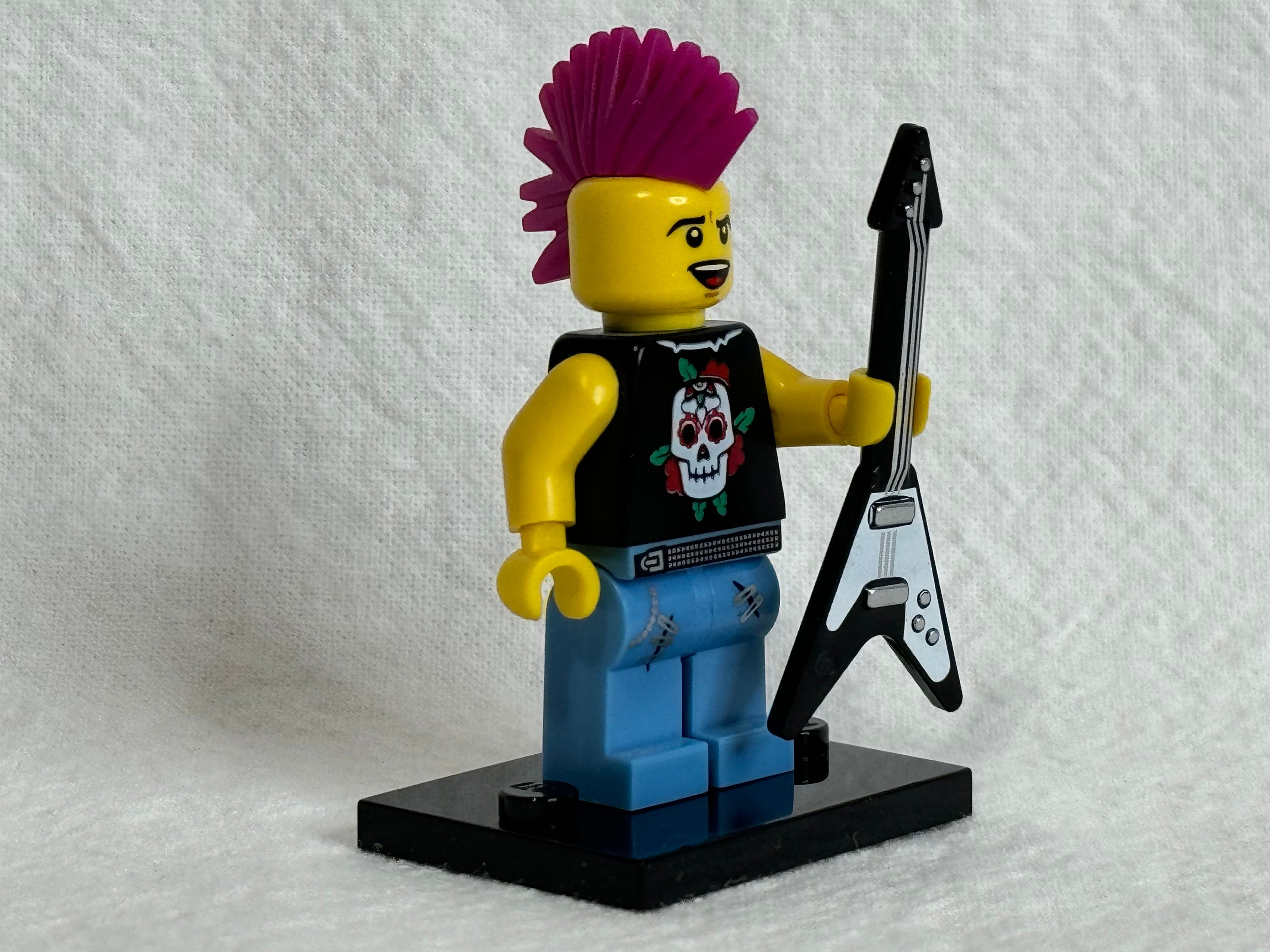 Amazon.com: LEGO 8804 Minifigures - Collectible Figure