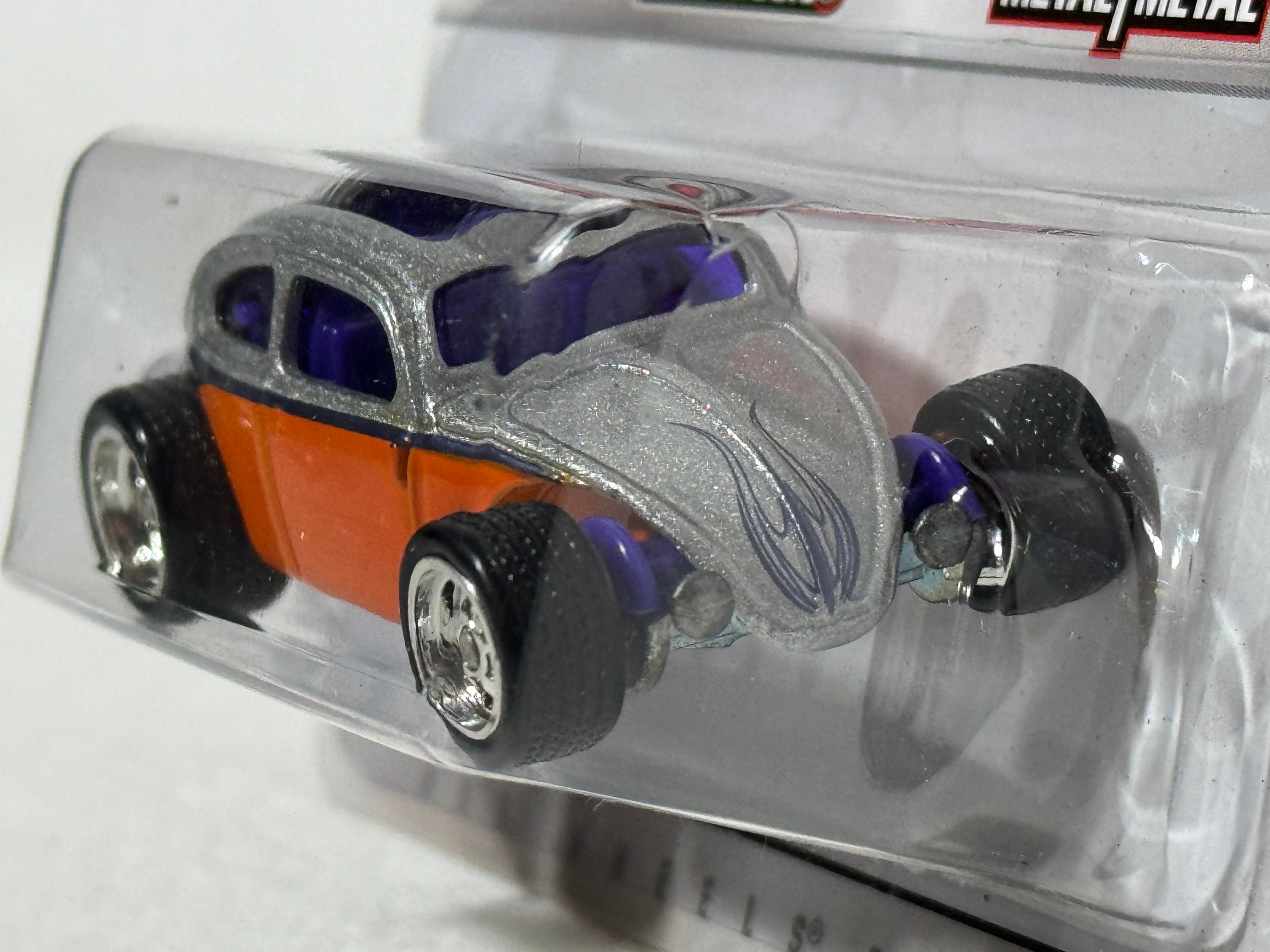 Hot Wheels Larry's Garage Custom Volkswagen Beetle, 5/39