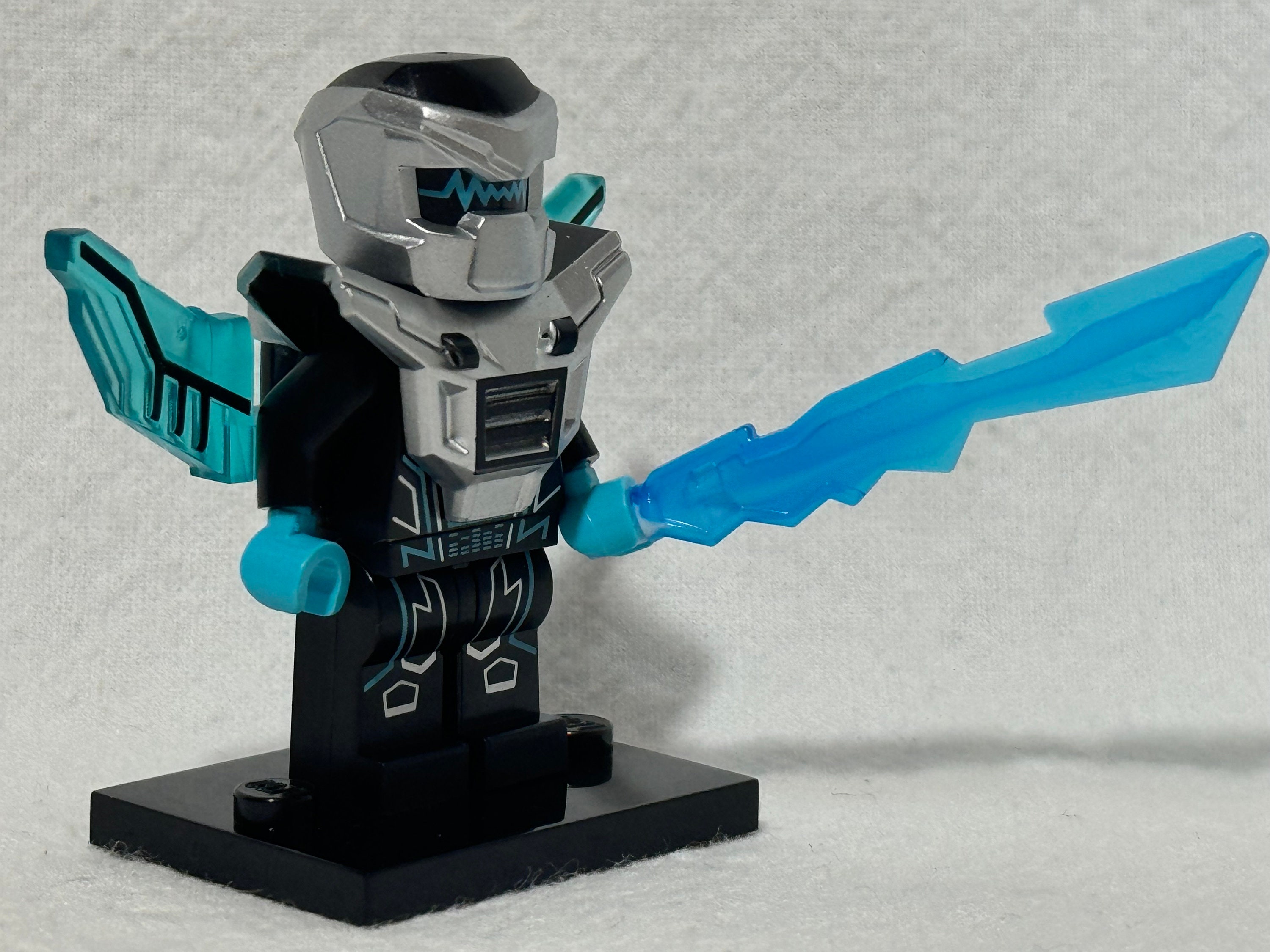 Lego Laser Mech Minifigure 71011 11 CMF Series 15 Retired Complete With Foil Pack Accessories Stand Instructions Mint Condition Fast Etsy
