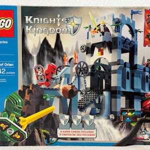 Lego 8780 Castle Citadel of Orlan, Knights Kingdom II, 442 Pieces 4 Minifigures 2 Unique to this Set, Retired NIB New in Box Factory Sealed