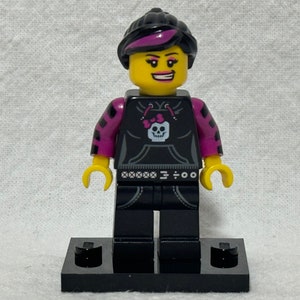 Lego Skater Girl CMF Minifigure Series 6  8827-12 with Stand, MISSING ACCESSORIES, Retired, Excellent Condition, Fast Shipping - Adult Owned