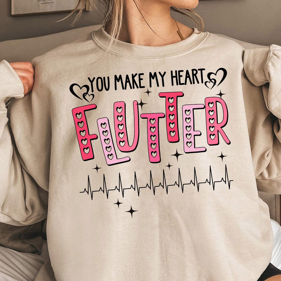 PYJAMA SHIRT A HEART THAT FLUTTERS