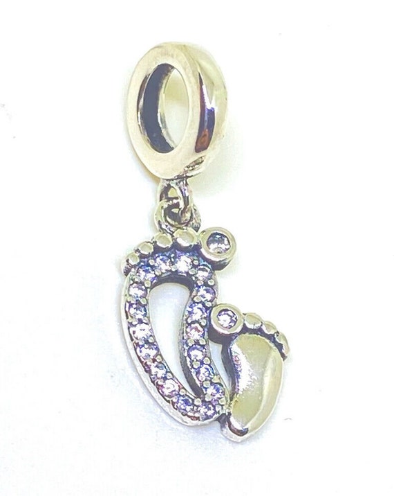 Sterling Silver Baby Foot Charm – I Love My Mom Bead For Bracelets, Mother-Daughter Gift With CZ