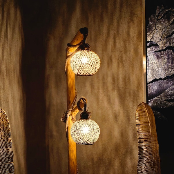 Alaska House Style Holz Stehlampe, Eco Holz Stehlampe, Rustikaler Lampenschirm, Baum Stehlampe, Holz Wohnkultur, Naturholz, Mid Century Decor
