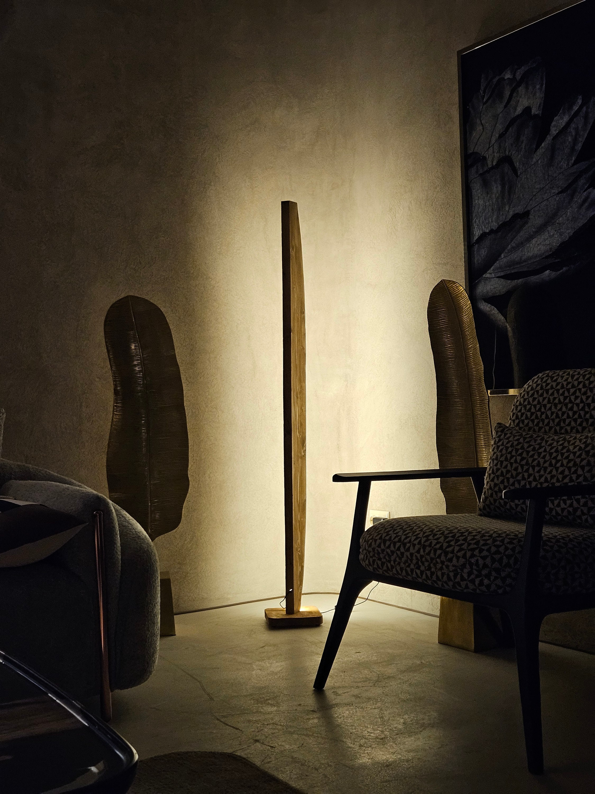 Contemporary Wood Floor Lamp: Modern Design & Natural Warmth for Your ...