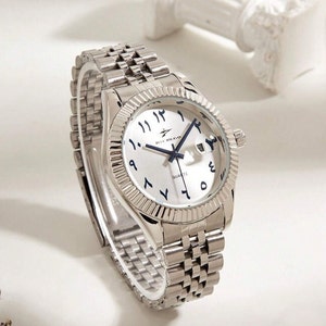 Arabic dial Watch cadran blanc aiguille bleu marine image 2