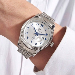 Arabic dial Watch cadran blanc aiguille bleu marine image 4