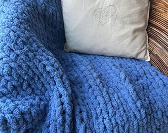 Single Colour Hand Knit Blankets - Classic Stitch, Multiple Colours Available