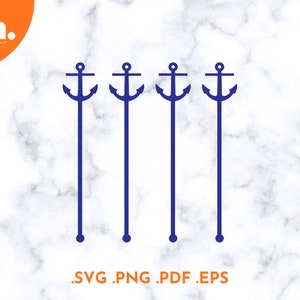 Puede incluir: Cuatro agitadores de bebidas en forma de ancla azul sobre un fondo de mármol blanco. Los agitadores son de metal y tienen un diseño sencillo.