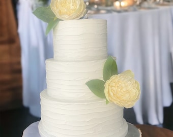 Pastel de bodas falso FALTA UNA REBANADA.