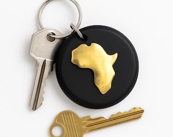 Africa-Shaped Wooden, Brass Keychain | Eco-Friendly Wood And Brass Key Holder | Hand-Carved Africa Souvenir | Brass Africa & Animals Kechain