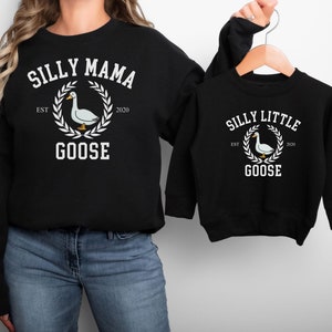 Mommy and Me Matching Sweatshirt, Mama and Mini Sweater, Mother and Child Outfit, Matching Mom and Me gift, Mothers day gift, Matching Goose