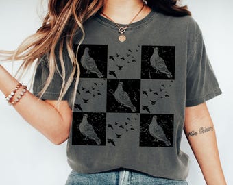 Pigeon Shirt, Bird Lover Tee, Urban Birdwatcher Gift, Cool Pigeon Shirt, Funny Bird Shirt, Pigeon Lover Gift, Birding Tee, Bird watching Tee
