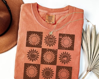 Sunflower Shirt, Flower Shirt, Floral Tshirt, Garden Shirt, Womens Floral Summer Shirt, Sunshine Flower Tee, Botanical Tee, Sunflower Tshirt