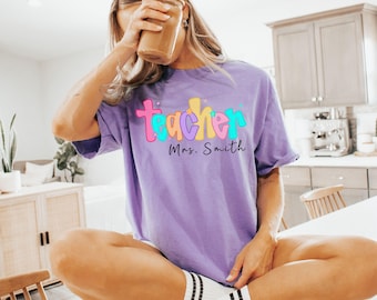 Personalized Teacher Name Shirt, Custom Teacher Shirt, Back to School, Teacher Gift, Teacher Appreciation, First Day Shirt, New Teacher Gift