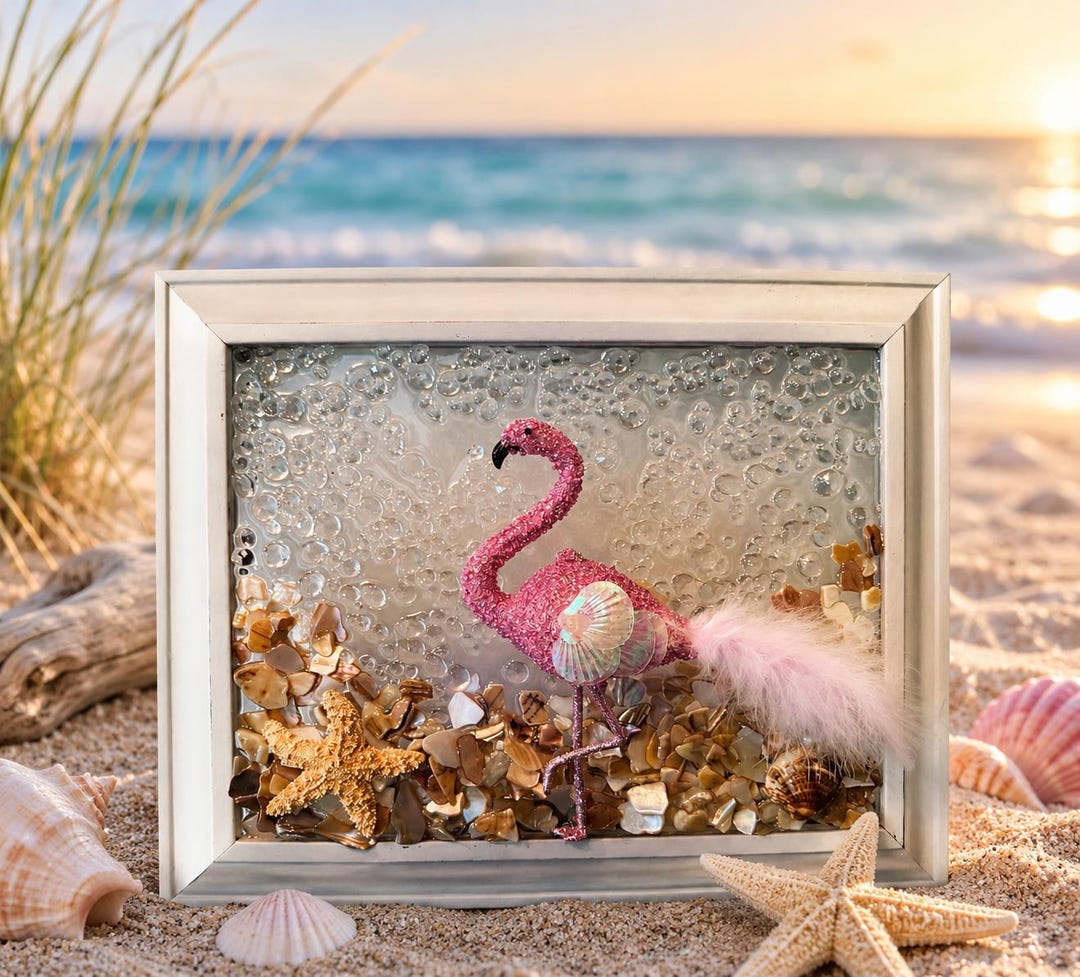 レジンアート(Pink Ocean・Frame type・690×290) Pink Flamingo Resin Art Photo Frame: Coastal Sea Glass Decoration