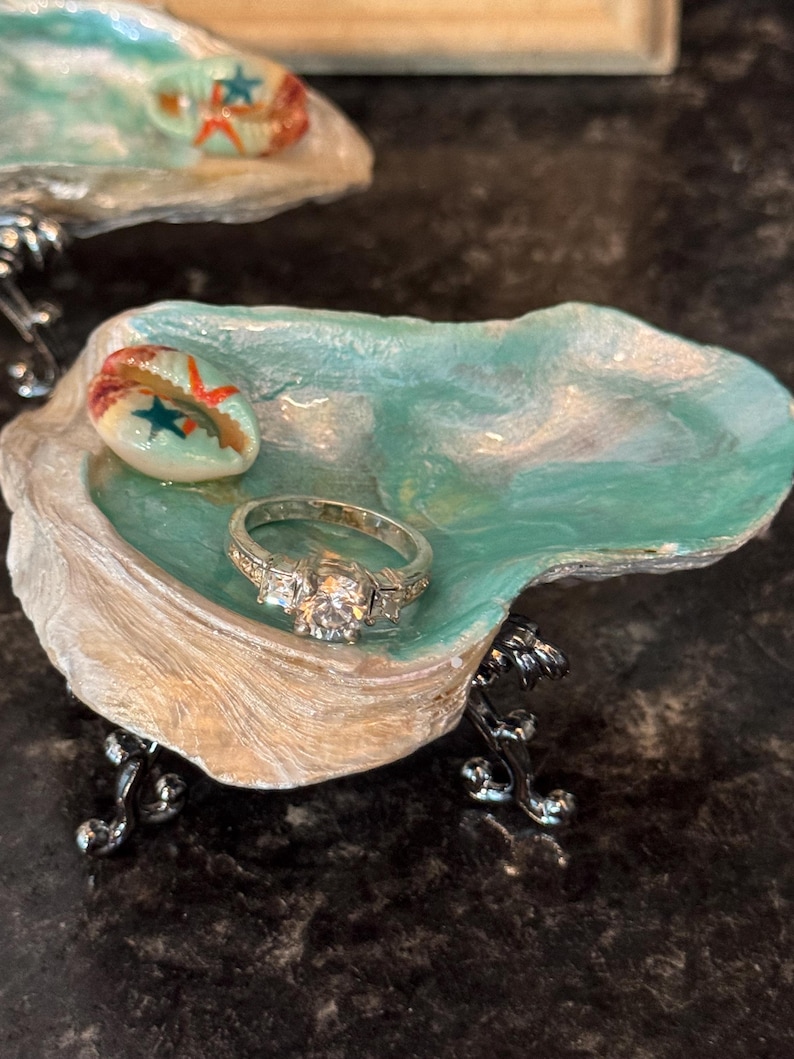 Handmade Seashell Trinket Dish, Beach Wedding Decor, Jewelry Holder - Etsy