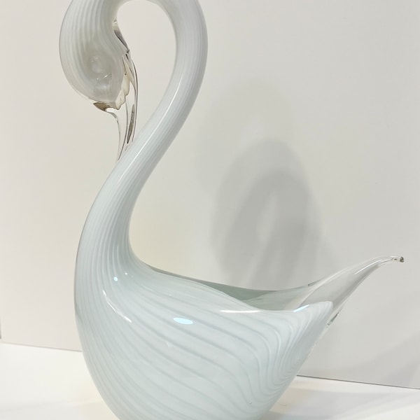 Vintage Murano Glass White Striped Swan/Bird - Excellent Condition