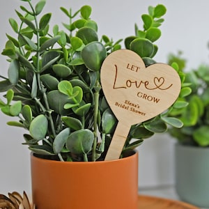 Let Love Grow Wooden Heart Shaped Plant Favor Markers / Wedding Plant Favor Markers / Bridal Shower Plant Favor Tags / Plant Favor Stakes