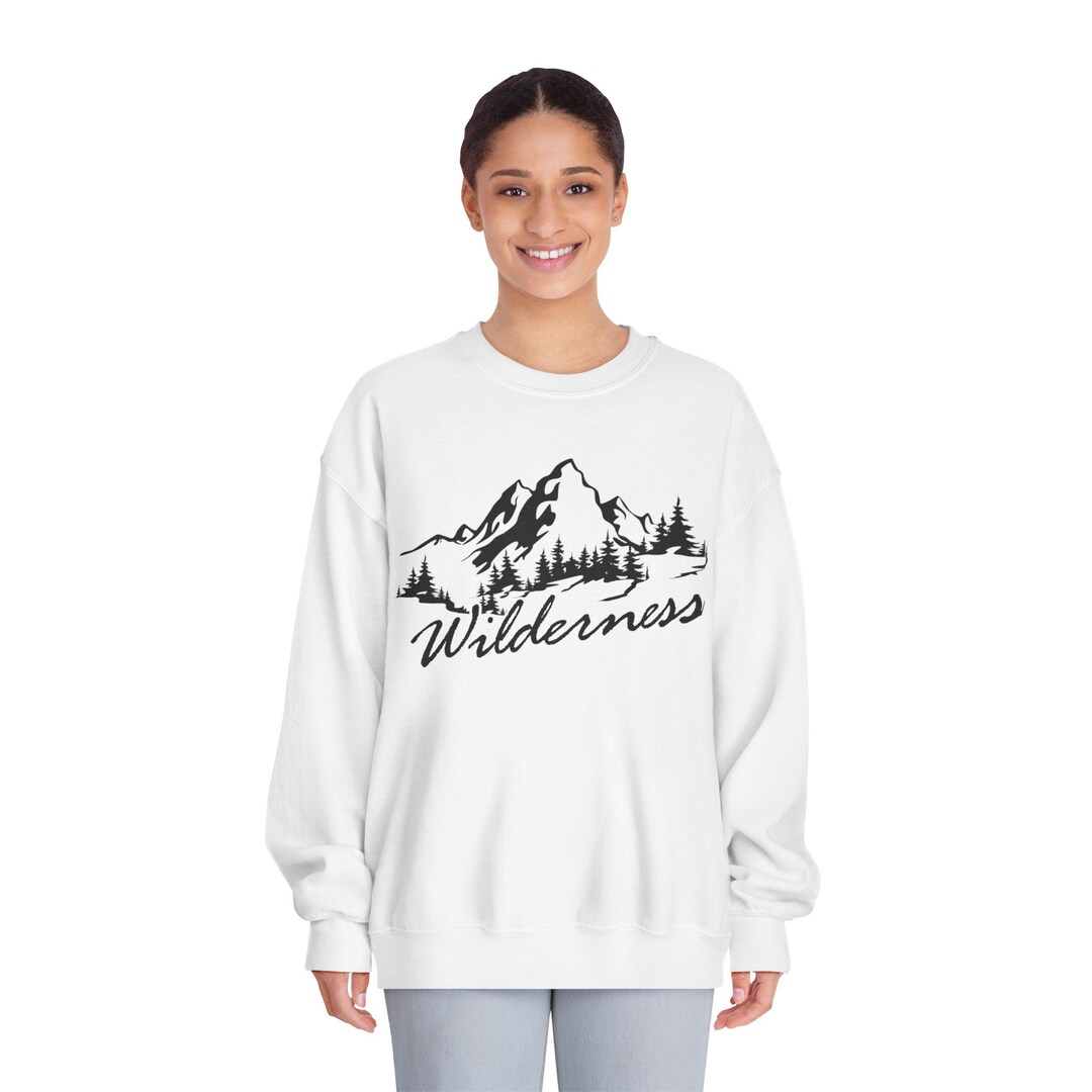 Wild & Free Outdoor Journey Sweatshirt