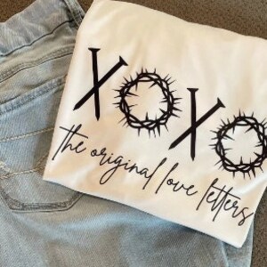 XOXO La camisa original de letras de amor, ropa cristiana, camiseta cristiana, camiseta de fe, camiseta de Jesús, camiseta religiosa, regalo cristiano