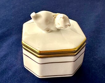 Vintage Herend porcelain trinket box with cat on lid