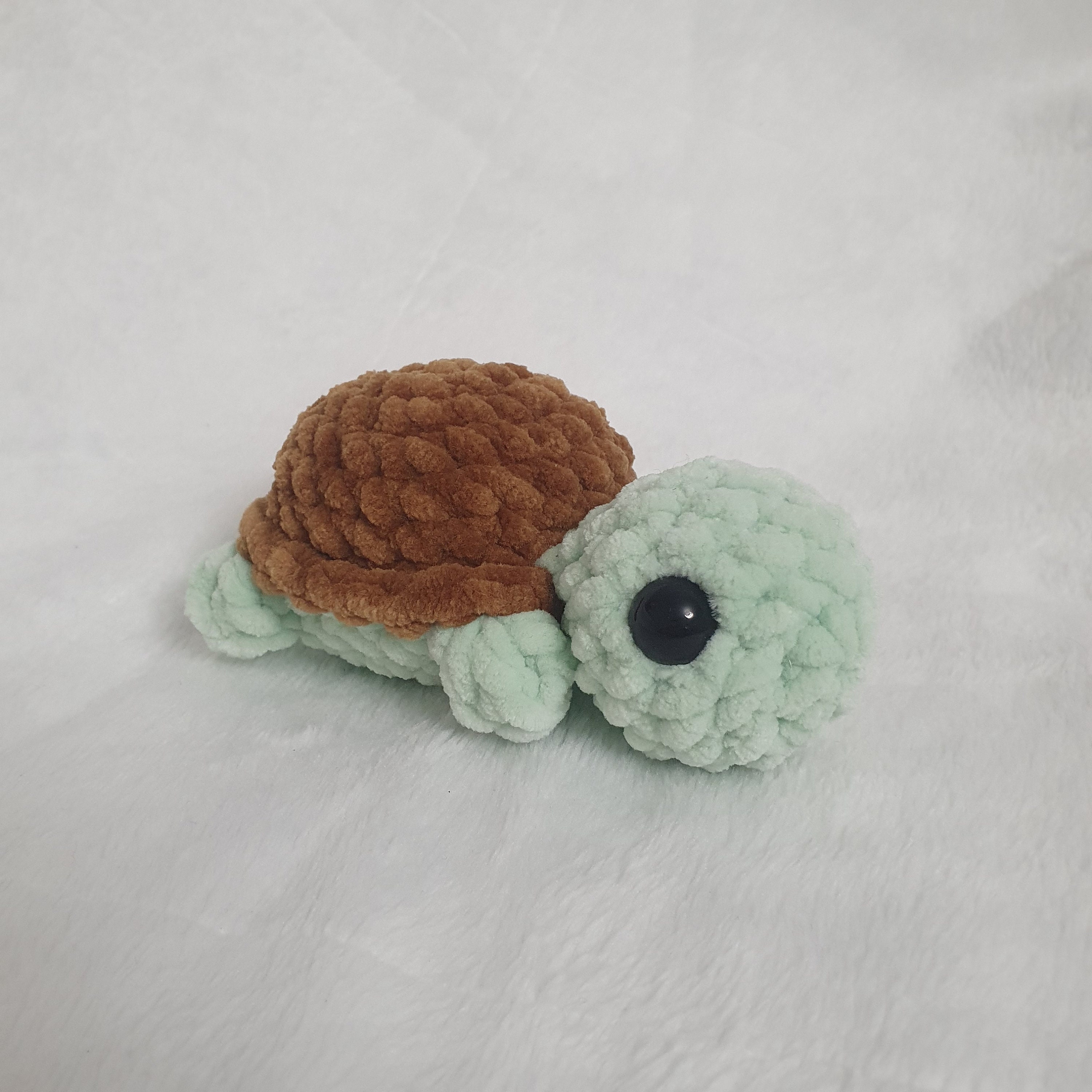 The No-Sew Blanket - Turtle and Zoodle Make Stuff