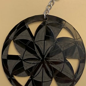 flor de geometría - Accesorio bolso acrílico negro