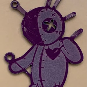 Voodoo doll - Lila Acryl Schlüsselanhänger