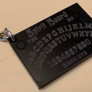Ouija board - Black acrylic keychain