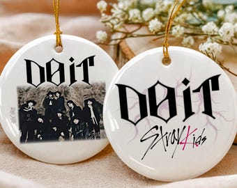 DO IT Stray Kids Ornament: Kpop Christmas Keepsake (Ceramic)