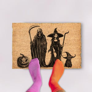 Custom Personalized Witch Door Mat Funny Halloween Home Decor Witchcraft Doormat Bruja Wicca Rug Magic Lover Gothic Family Housewarming Gift