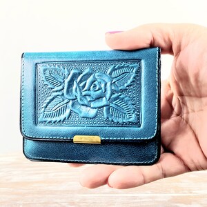 Cartera de identificación de cuero-Cartera con herramientas a mano-Cartera de mujer-Cartera mexicana artesanal-Cartera de piel Mexicana-Cartera para Ideantificacion