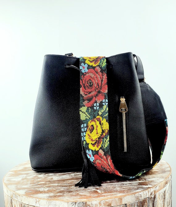 Mexican Backpack-artisanal Leather Backpack With Huichol Art  display picture 3
